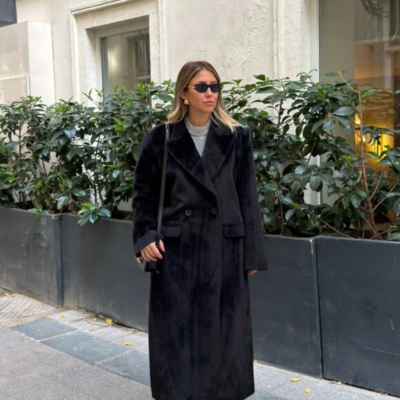 Black Premium Textured Long Coat - Picture 7 of 7